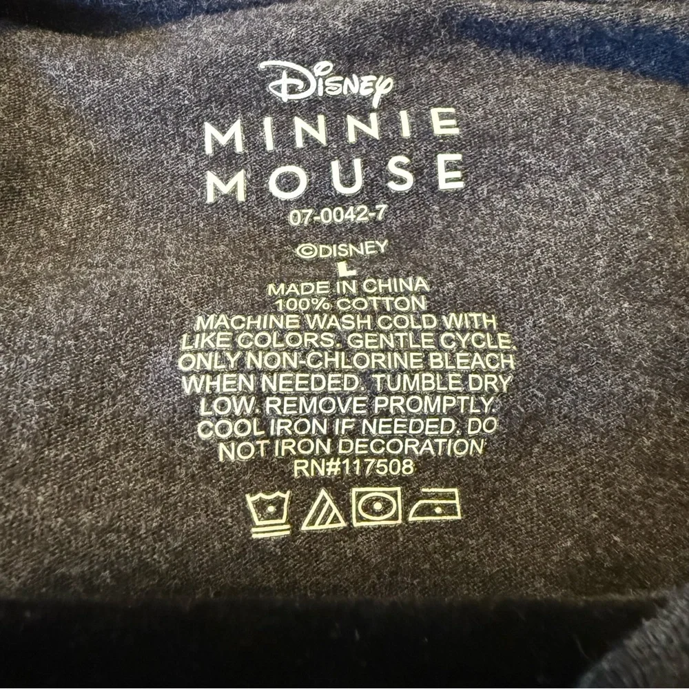 Disney Minnie Mouse Witch Hat Halloween Graphic T-Shirt Gray Women’s Large - Picture 2 of 6